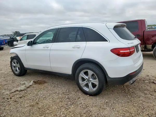 WDC0G4JB2JV111599 2018 MERCEDES-BENZ GLC - Image 2