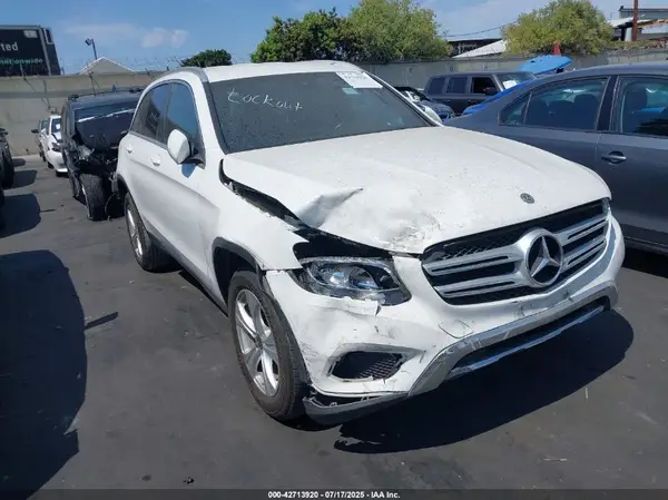 WDC0G4JB2JV115622 2018 MERCEDES-BENZ GLC - Image 1