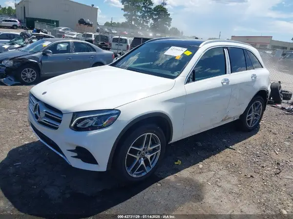 WDC0G4JB2K1002097 2019 MERCEDES-BENZ GLC - Image 2