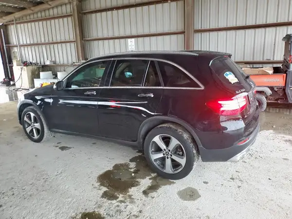 WDC0G4JB2KF587198 2019 MERCEDES-BENZ GLC - Image 2