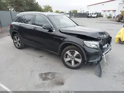 WDC0G4JB2KF660165 2019 MERCEDES-BENZ GLC