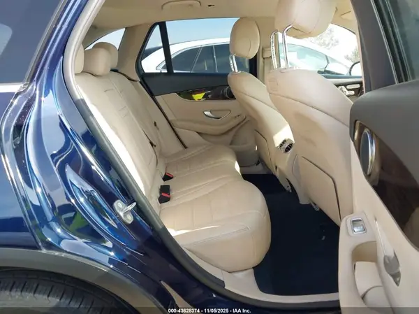 WDC0G4JB2KV125116 2019 MERCEDES-BENZ GLC - Image 8