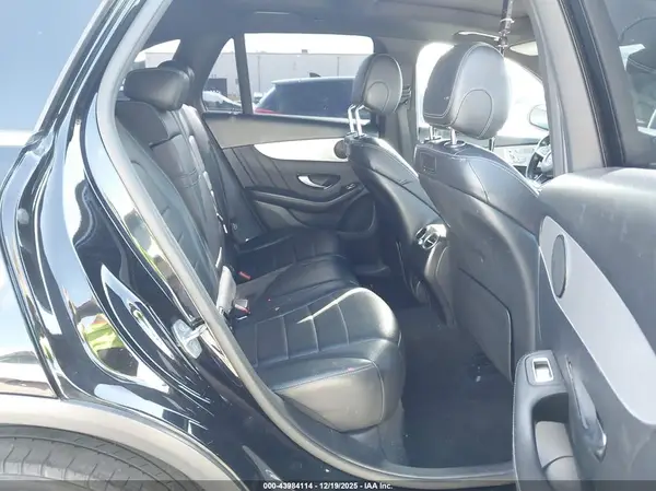 WDC0G4JB2KV125584 2019 MERCEDES-BENZ GLC - Image 8