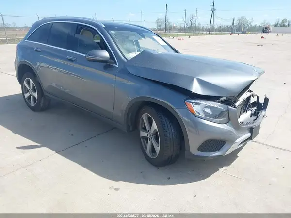 WDC0G4JB2KV127979 2019 MERCEDES-BENZ GLC - Image 1
