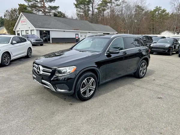WDC0G4JB2KV135239 2019 MERCEDES-BENZ GLC - Image 2