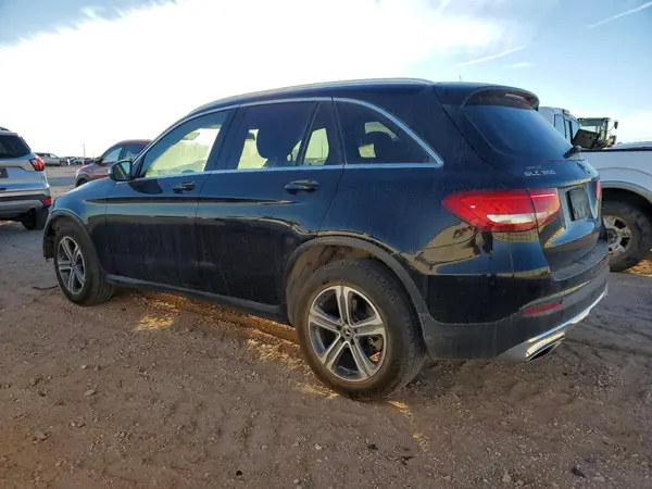 WDC0G4JB2KV143728 2019 MERCEDES-BENZ GLC - Image 2
