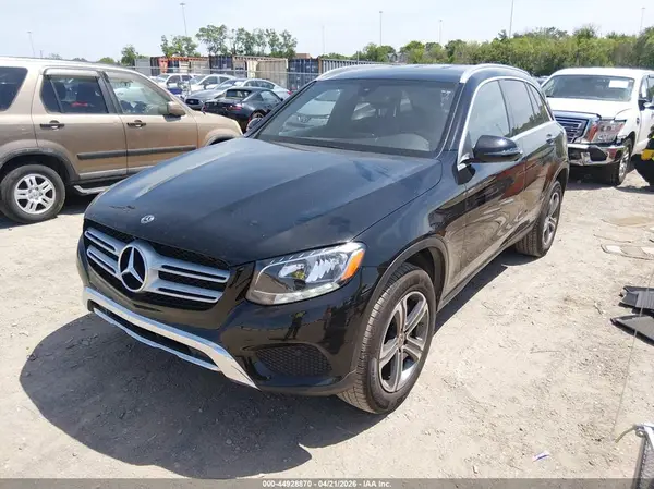 WDC0G4JB2KV163641 2019 MERCEDES-BENZ GLC - Image 2
