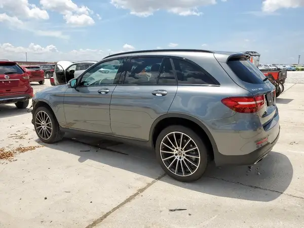 WDC0G4JB2KV170055 2019 MERCEDES-BENZ GLC - Image 2