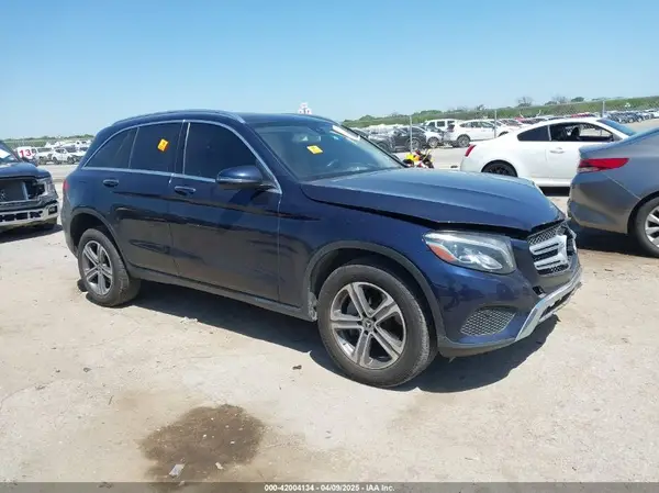 WDC0G4JB2KV183985 2019 MERCEDES-BENZ GLC - Image 1