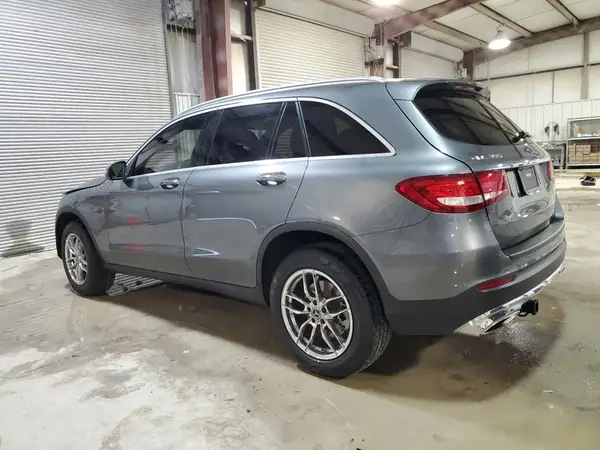 WDC0G4JB2KV186949 2019 MERCEDES-BENZ GLC - Image 2