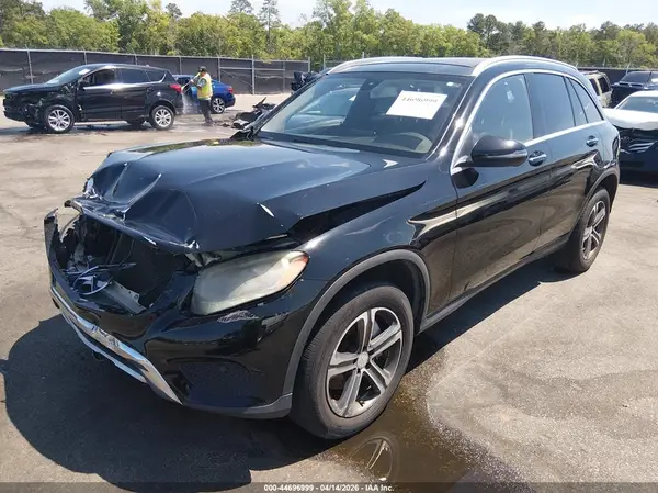 WDC0G4JB3GF011286 2016 MERCEDES-BENZ GLC - Image 2