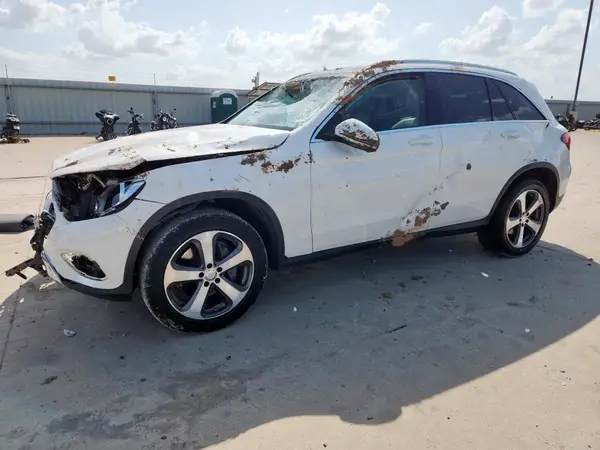WDC0G4JB3GF053425 2016 MERCEDES-BENZ GLC - Image 1