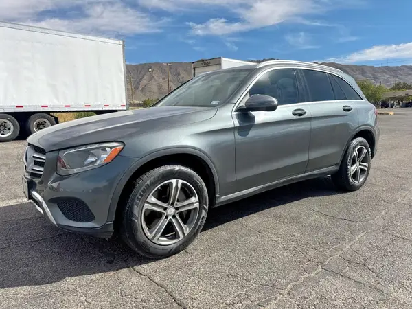 WDC0G4JB3GF076235 2016 MERCEDES-BENZ GLC - Image 2