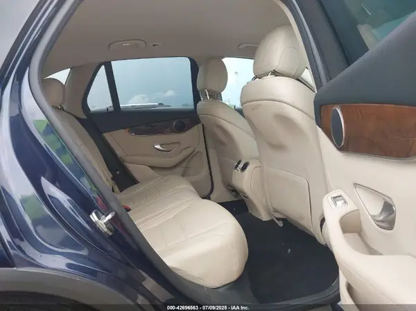 WDC0G4JB3GF109072 2016 MERCEDES-BENZ GLC - Image 8