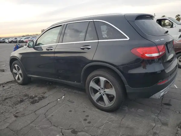 WDC0G4JB3GF110769 2016 MERCEDES-BENZ GLC - Image 2