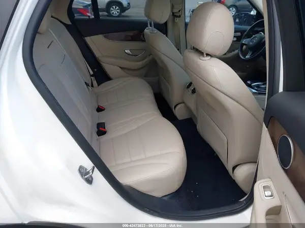 WDC0G4JB3HF115987 2017 MERCEDES-BENZ GLC - Image 8