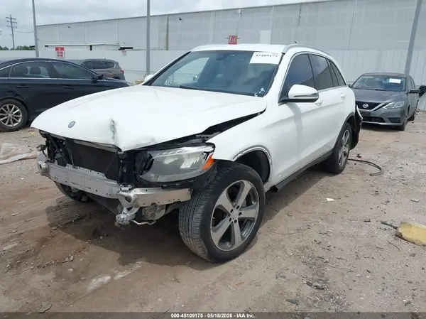 WDC0G4JB3HF123782 2017 MERCEDES-BENZ GLC - Image 2