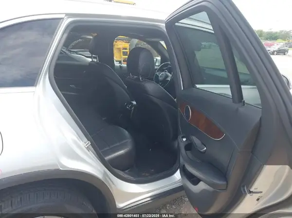 WDC0G4JB3HF138301 2017 MERCEDES-BENZ GLC - Image 8