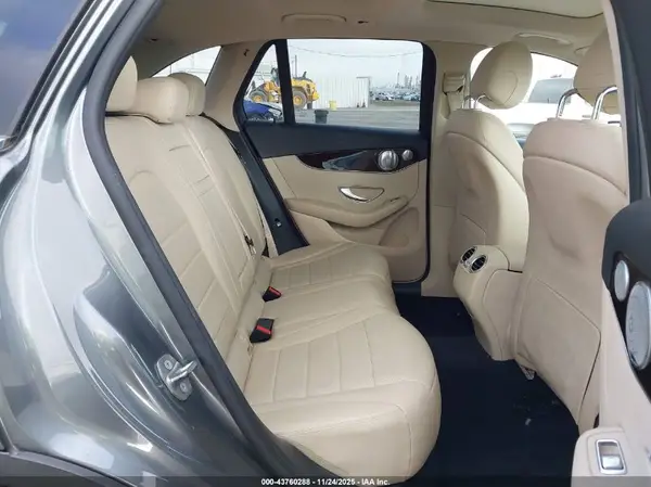 WDC0G4JB3HF139786 2017 MERCEDES-BENZ GLC - Image 8