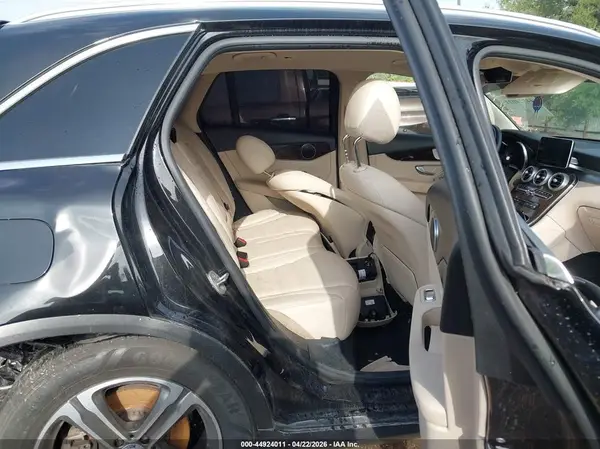 WDC0G4JB3HF142011 2017 MERCEDES-BENZ GLC - Image 8