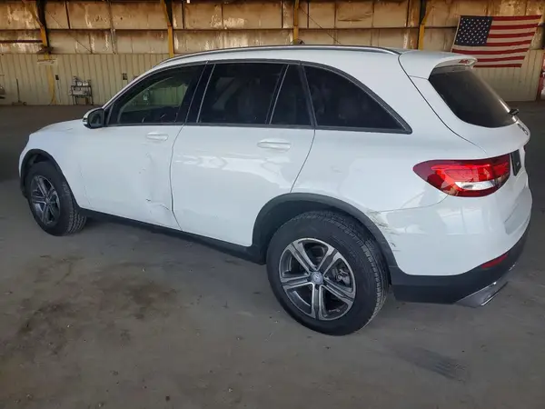 WDC0G4JB3HF158807 2017 MERCEDES-BENZ GLC - Image 2