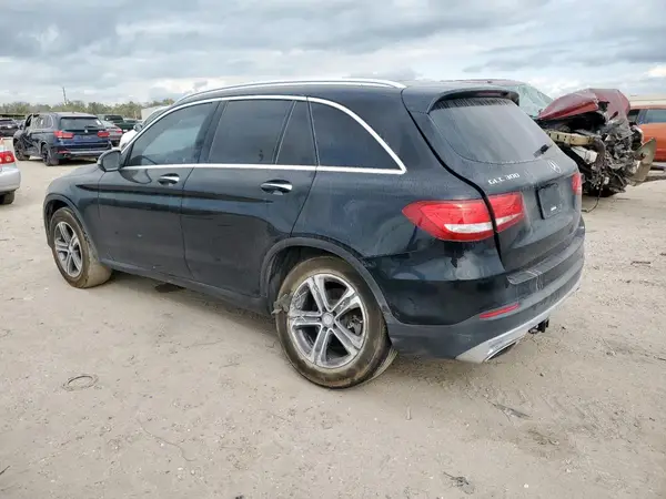 WDC0G4JB3HF193640 2017 MERCEDES-BENZ GLC - Image 2