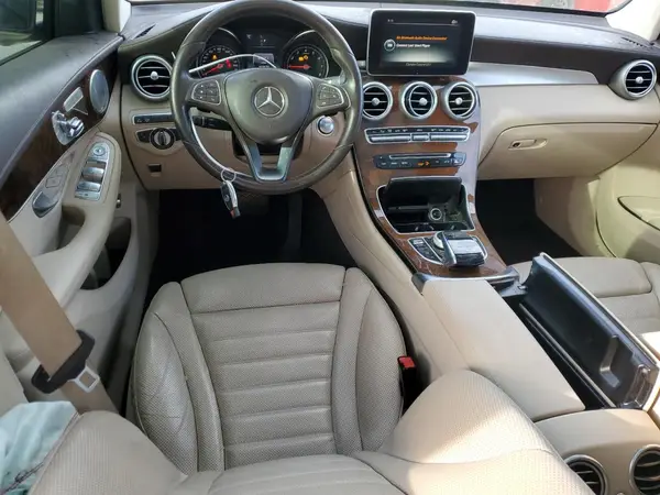 WDC0G4JB3HF215460 2017 MERCEDES-BENZ GLC - Image 8