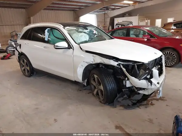 WDC0G4JB3HF243808 2017 MERCEDES-BENZ GLC - Image 1