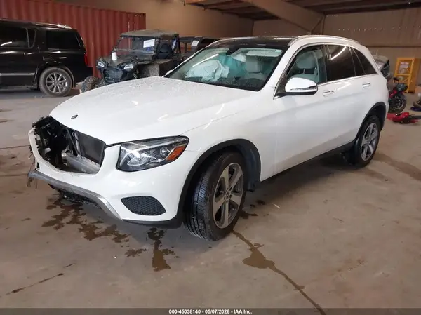 WDC0G4JB3HF243808 2017 MERCEDES-BENZ GLC - Image 2
