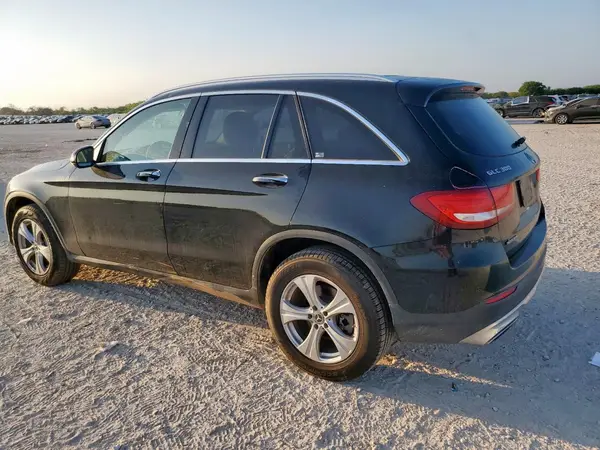 WDC0G4JB3HF244280 2017 MERCEDES-BENZ GLC - Image 2