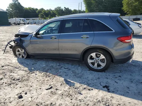 WDC0G4JB3JV038551 2018 MERCEDES-BENZ GLC - Image 2