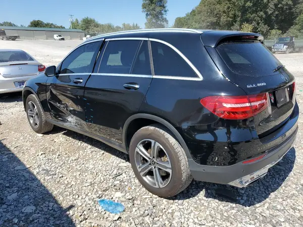 WDC0G4JB3JV038808 2018 MERCEDES-BENZ GLC - Image 2