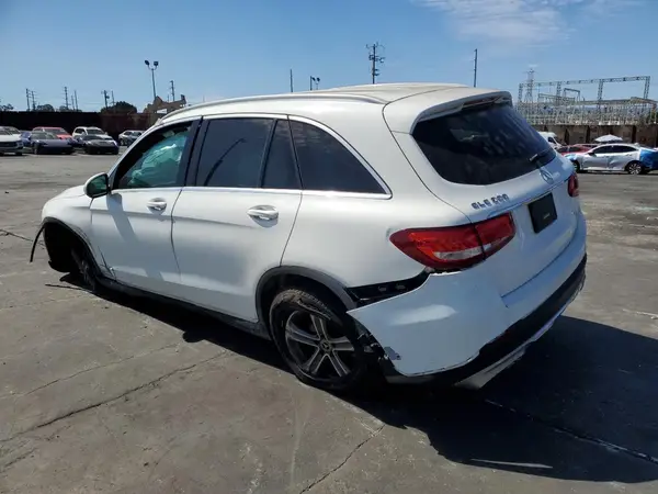 WDC0G4JB3JV041546 2018 MERCEDES-BENZ GLC - Image 2