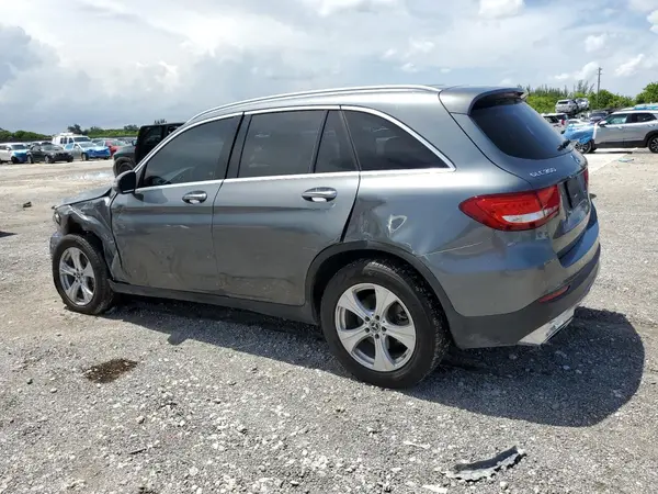 WDC0G4JB3JV042793 2018 MERCEDES-BENZ GLC - Image 2