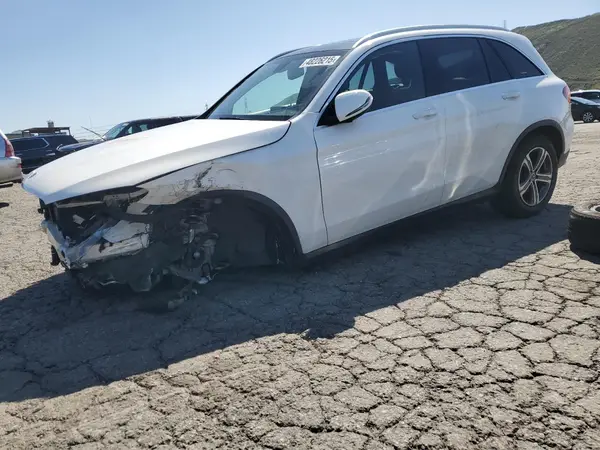 WDC0G4JB3JV043863 2018 MERCEDES-BENZ GLC - Image 1