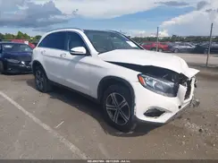 WDC0G4JB3JV053048 2018 MERCEDES-BENZ GLC
