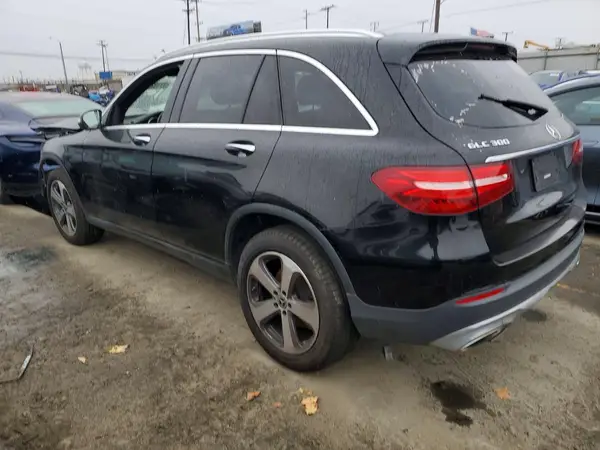 WDC0G4JB3JV054832 2018 MERCEDES-BENZ GLC - Image 2