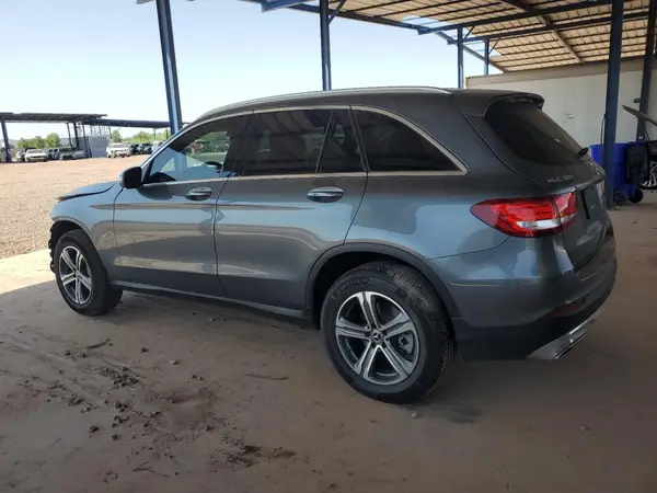 WDC0G4JB3JV067516 2018 MERCEDES-BENZ GLC - Image 2