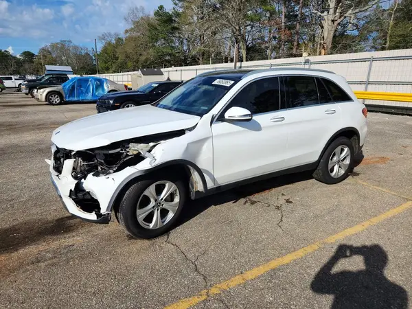 WDC0G4JB3JV073588 2018 MERCEDES-BENZ GLC - Image 1