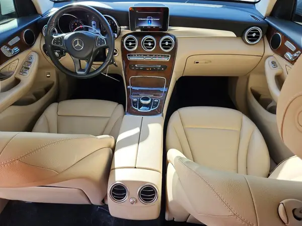 WDC0G4JB3JV073588 2018 MERCEDES-BENZ GLC - Image 8