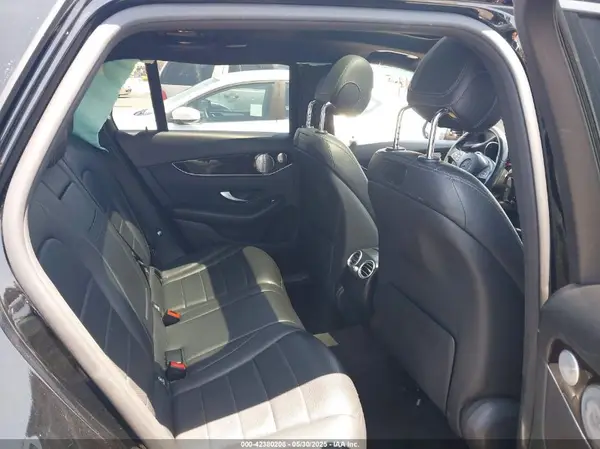 WDC0G4JB3JV086986 2018 MERCEDES-BENZ GLC - Image 8