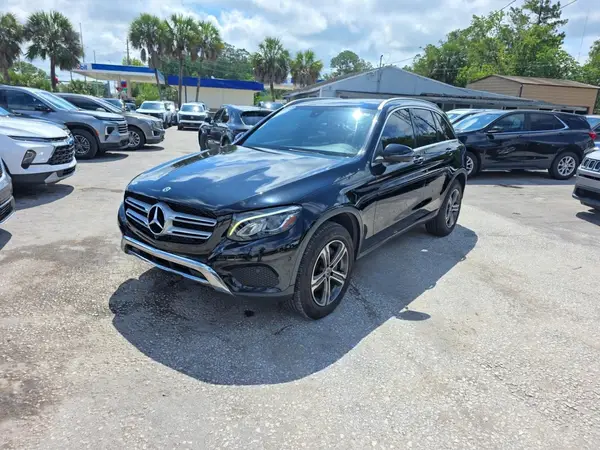 WDC0G4JB3JV107125 2018 MERCEDES-BENZ GLC - Image 2