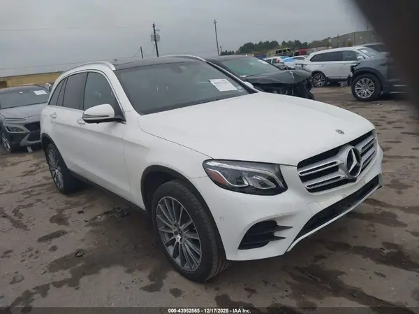 WDC0G4JB3K1002237 2019 MERCEDES-BENZ GLC - Image 1