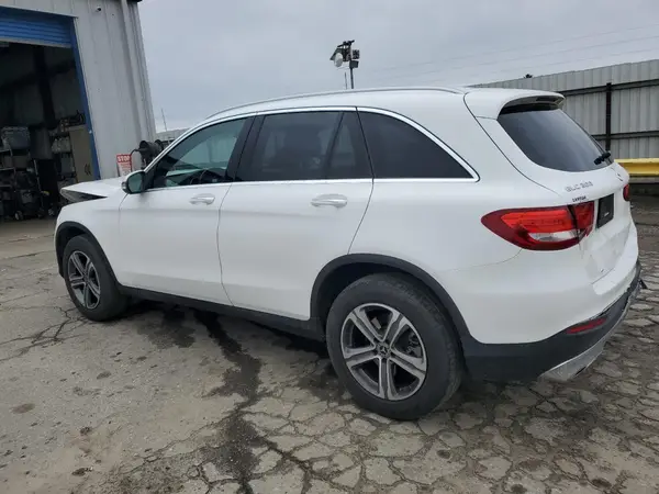 WDC0G4JB3KF482640 2019 MERCEDES-BENZ GLC - Image 2
