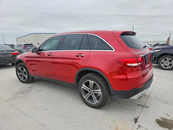 WDC0G4JB3KF529861 2019 MERCEDES-BENZ GLC - Image 2