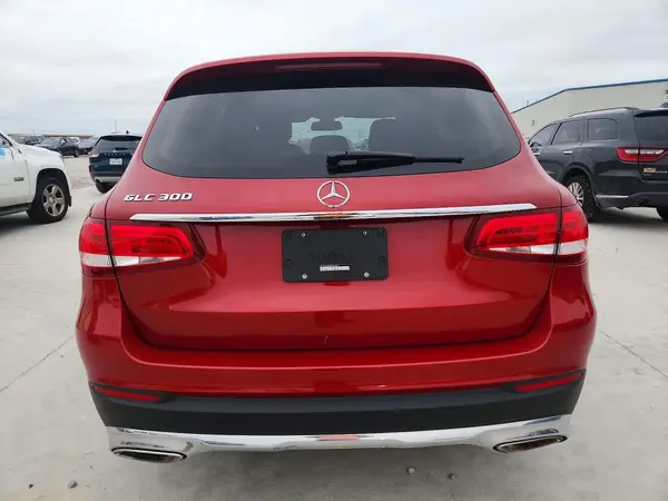 2019 MERCEDES-BENZ GLC auction photo 6