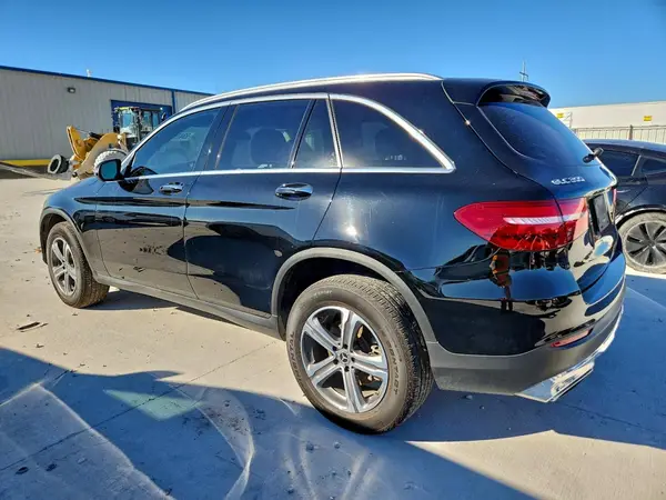 WDC0G4JB3KF576050 2019 MERCEDES-BENZ GLC - Image 2