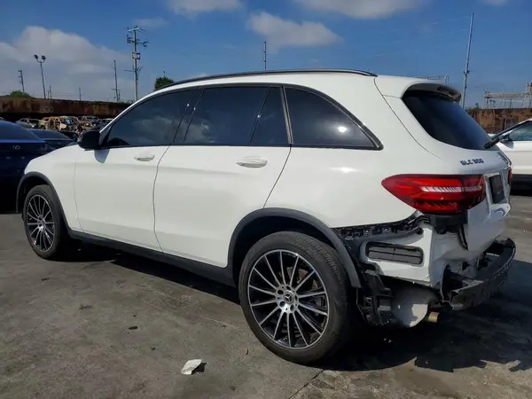WDC0G4JB3KF593074 2019 MERCEDES-BENZ GLC - Image 2