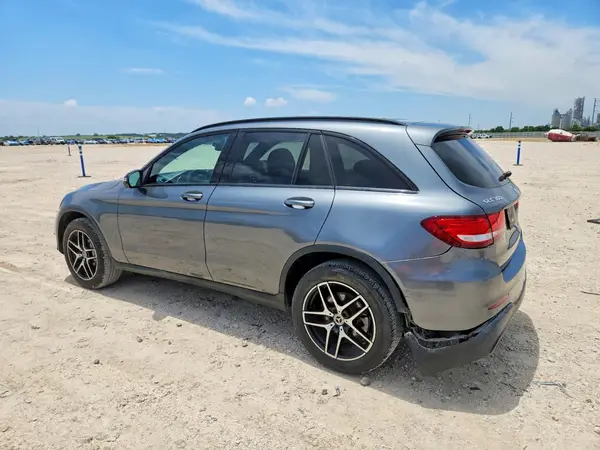WDC0G4JB3KF594029 2019 MERCEDES-BENZ GLC - Image 2