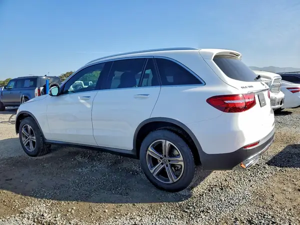 WDC0G4JB3KF612254 2019 MERCEDES-BENZ GLC - Image 2